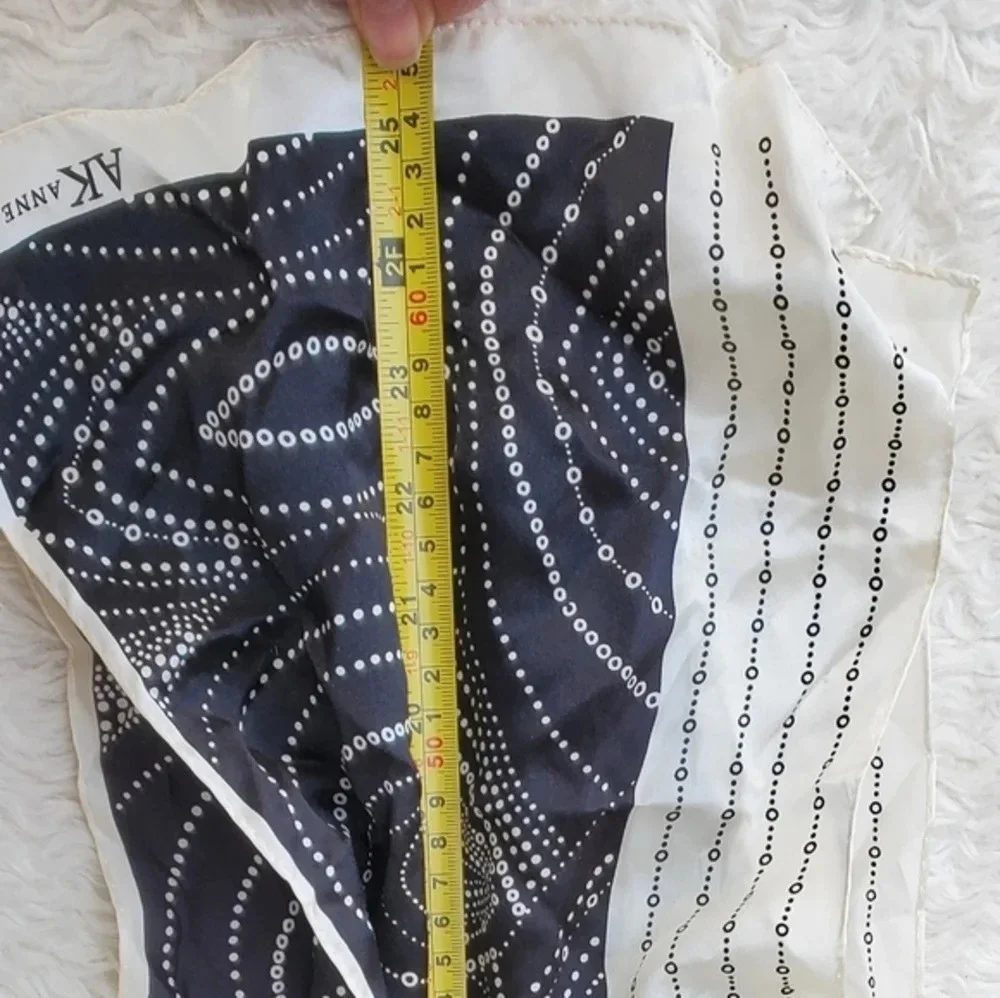 Vintage‎ Anne Klein opera. Silk scarf